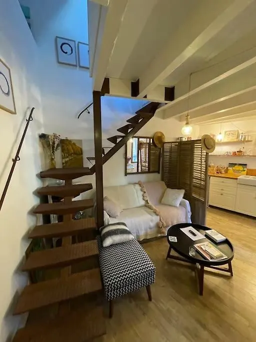 Appartement Duplex Atelier / Coeur De Lourmarin