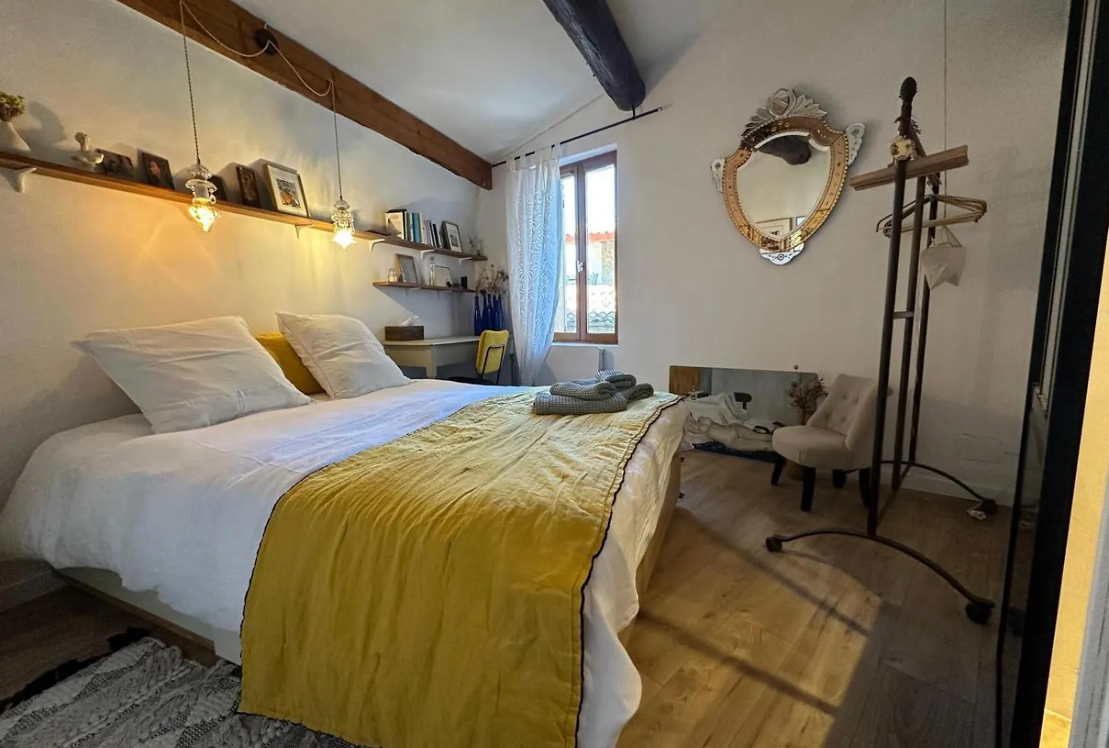 Appartement Duplex Atelier / Coeur De Lourmarin